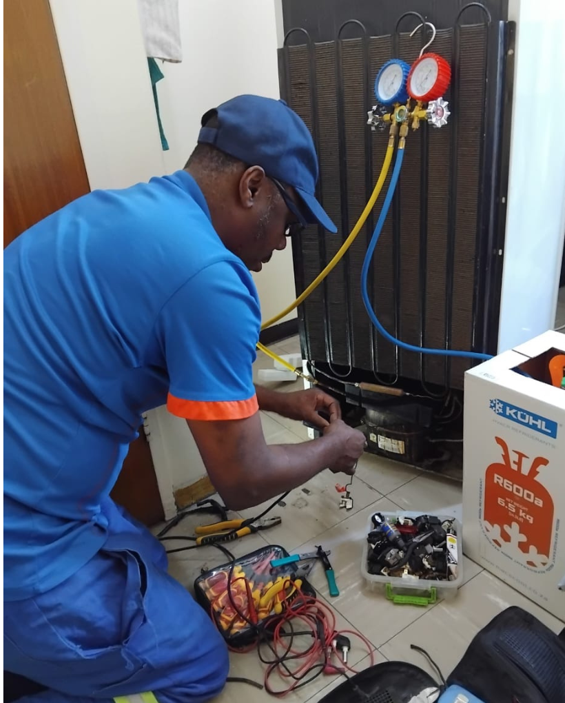Emergency LG fridge repair service in Cape Town for fast appliance breakdown assistance