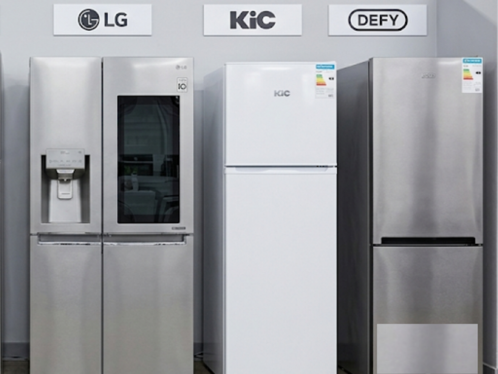 Technician repairing all types of refrigerators in Cape Town